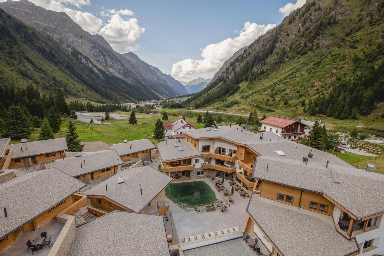 Das Chaletdorf - Pitztal Санкт-Леонгард-ім-Пітцталь Екстер'єр фото